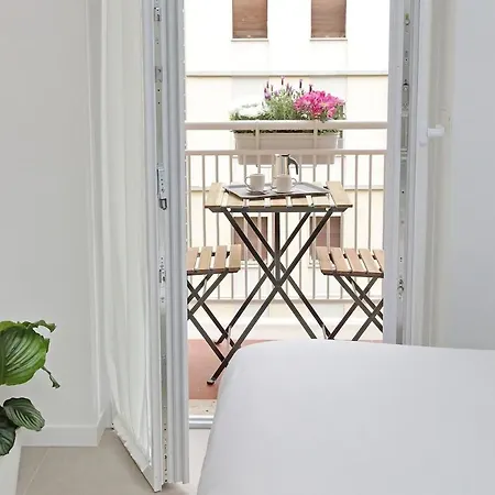 Brand New Modern 2 Stops To Colosseum Apartament Rzym